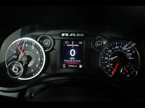 Used 2023 RAM 1500 Big Horn AWD/4WD image 25