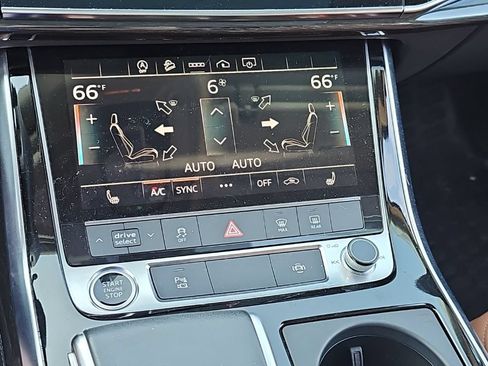Used 2023 Audi Q7 2.0T Premium Plus w/ Premium Plus Package AWD/4WD image 7