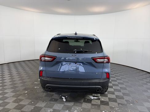 Used 2025 Ford Escape ST-Line w/ Tech Pack #1 image 9