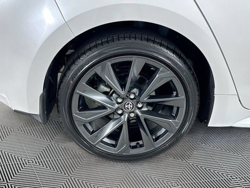 Certified 2025 Toyota Corolla XSE FWD image 27