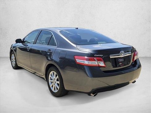 Used 2011 Toyota Camry XLE w/ XLE Extra-Value Pkg #1 FWD image 7