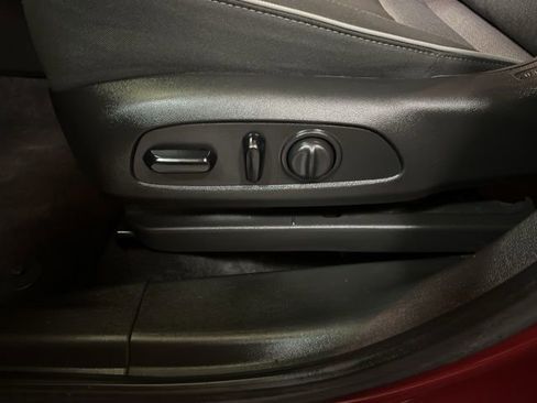 Used 2022 Chevrolet TrailBlazer LT w/ Convenience Package image 49