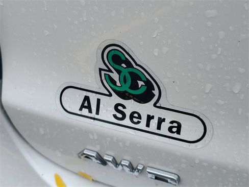 Certified 2025 Cadillac XT6 Sport w/ LPO, Floor Liner Package image 8