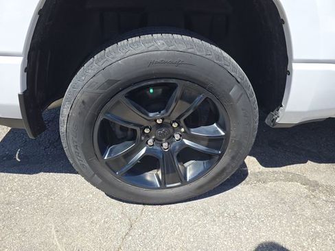 Used 2023 RAM 1500 Big Horn AWD/4WD image 19