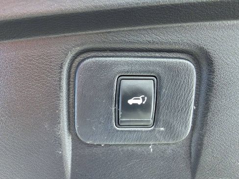 Used 2015 Nissan Murano Platinum w/ Platinum Technology Package AWD/4WD image 27