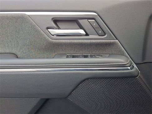 New 2026 GMC Sierra EV Elevation image 9