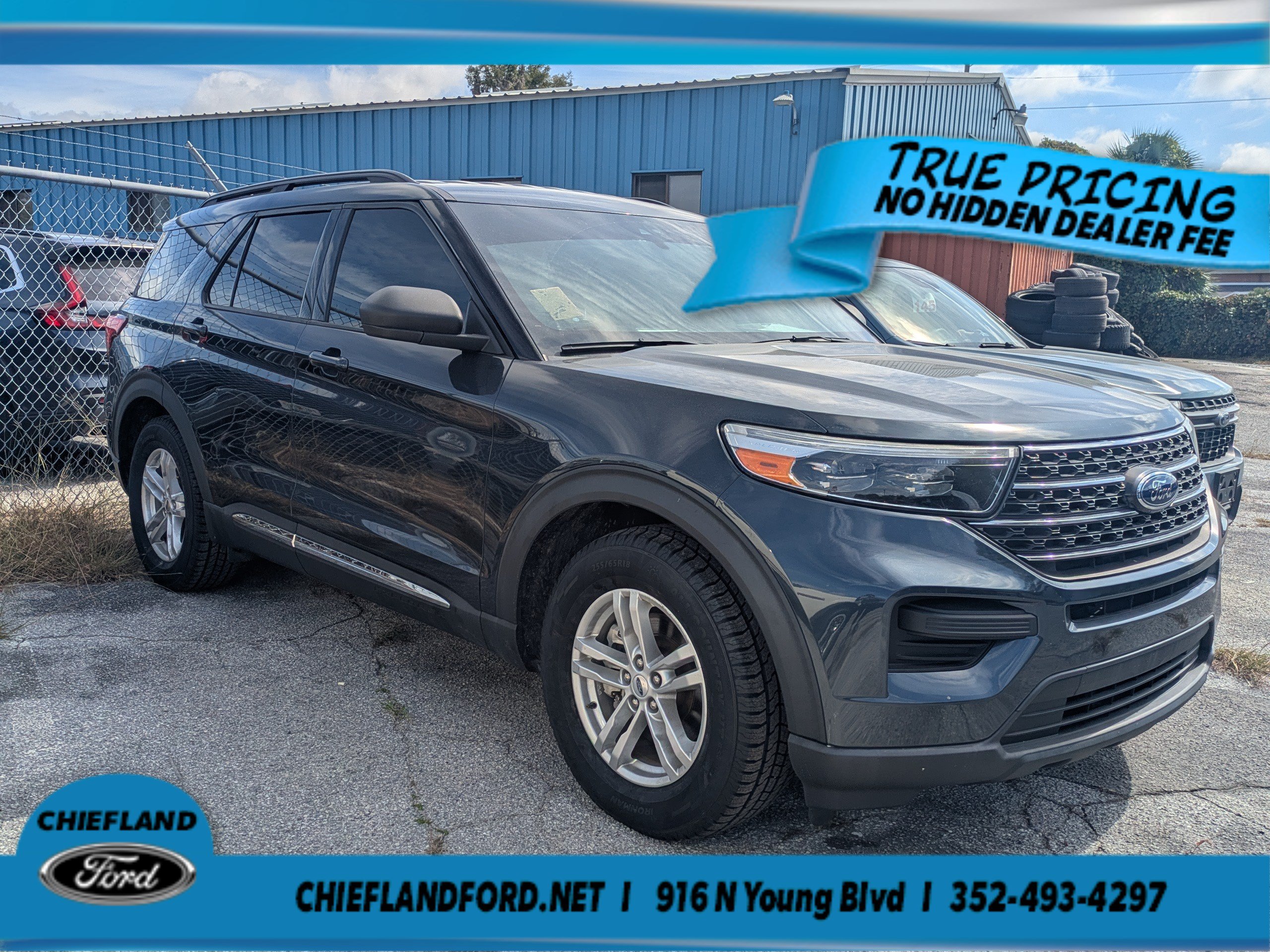 Used 2022 Ford Explorer XLT RWD image 1