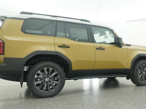 New 2026 Toyota Land Cruiser Base image 60