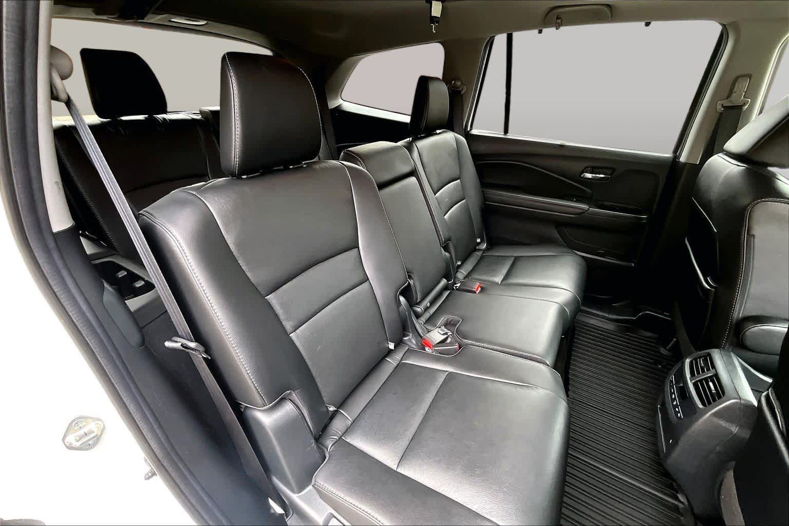 Used 2021 Honda Pilot Special Edition image 20