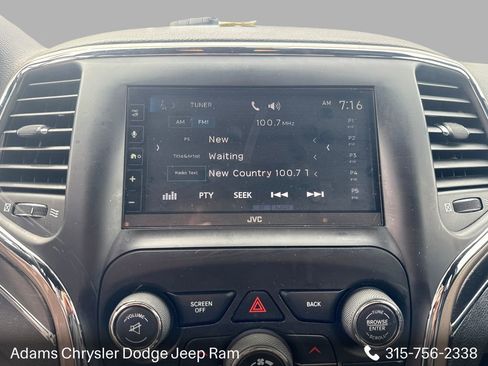 Used 2017 Jeep Grand Cherokee Limited w/ Luxury Group II AWD/4WD image 19