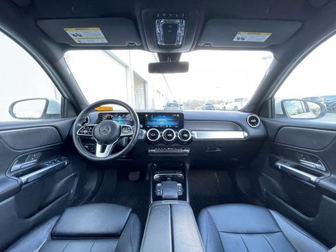 Used 2022 Mercedes-Benz GLB 250 GLB 250 image 30