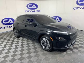 Used 2023 Hyundai Kona SE FWD video 1