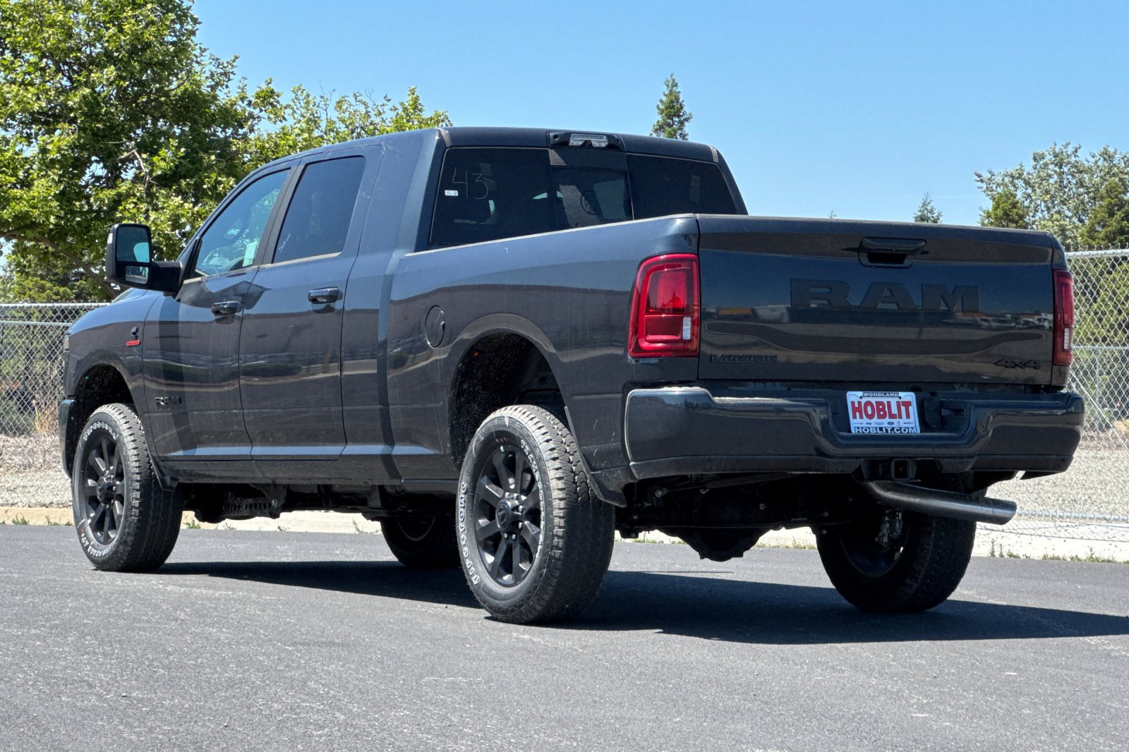 New 2026 RAM 2500 Laramie w/ Night Edition AWD/4WD image 5