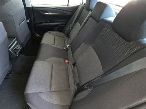 Used 2025 Toyota Camry LE FWD image 19