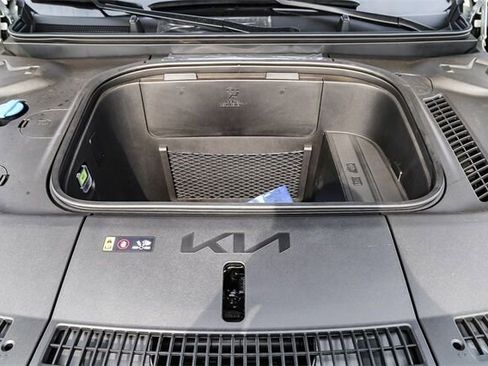 New 2026 Kia EV9 Light image 25