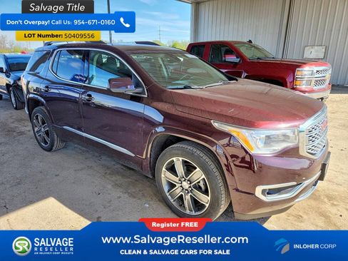 Used 2017 GMC Acadia Denali w/ Technology Package AWD/4WD image 5