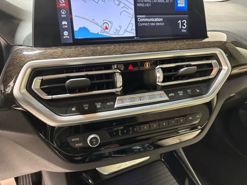 Used 2023 BMW X3 xDrive30i w/ Convenience Package AWD/4WD image 16