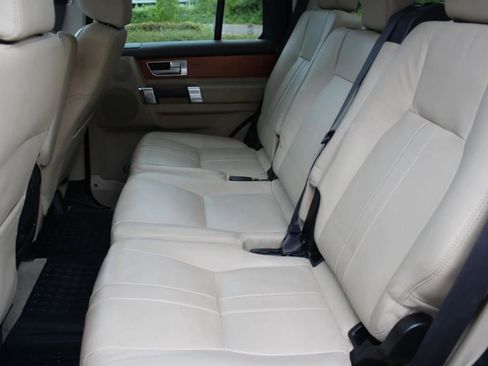 Used 2016 Land Rover LR4 HSE image 22