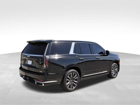 Used 2021 Cadillac Escalade Premium Luxury Platinum image 4