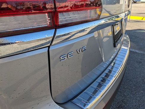 Certified 2023 Volkswagen Atlas SE image 13