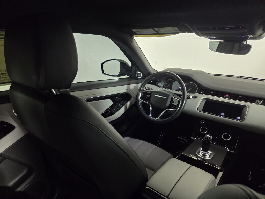 Used 2023 Land Rover Range Rover Evoque R-Dynamic S AWD/4WD image 30