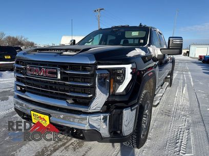 New 2026 GMC Sierra 2500 SLT w/ SLT Premium Package