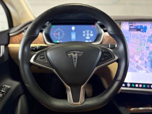 Used 2017 Tesla Model X P100D image 25