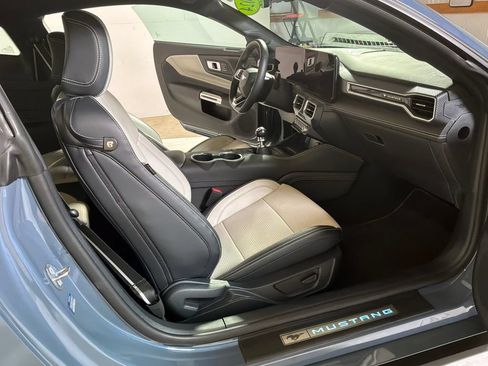 Used 2024 Ford Mustang GT Premium RWD image 17