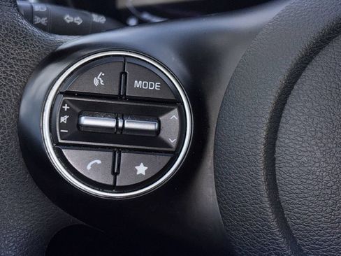 Used 2024 Kia Soul LX w/ Option Group 015 FWD image 13
