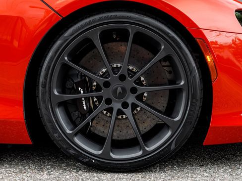 New 2026 McLaren Artura RWD image 15