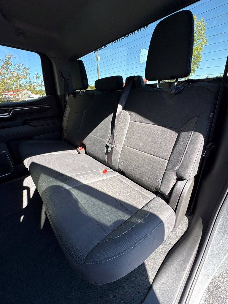 Used 2025 Chevrolet Silverado 1500 LT AWD/4WD image 26
