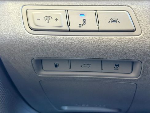 Used 2015 Hyundai Sonata Limited w/ Option Group 06 FWD image 20