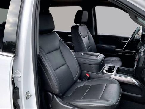 Used 2021 Chevrolet Silverado 2500 LTZ image 19