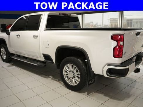 Used 2020 Chevrolet Silverado 2500 High Country w/ Z71 Off-Road Package image 3
