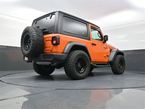 Used 2025 Jeep Wrangler Sport image 29