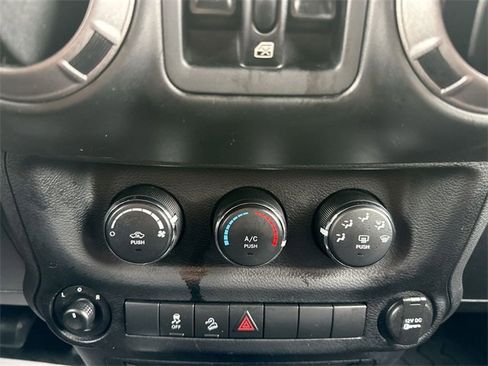 Used 2013 Jeep Wrangler Unlimited Sport image 24