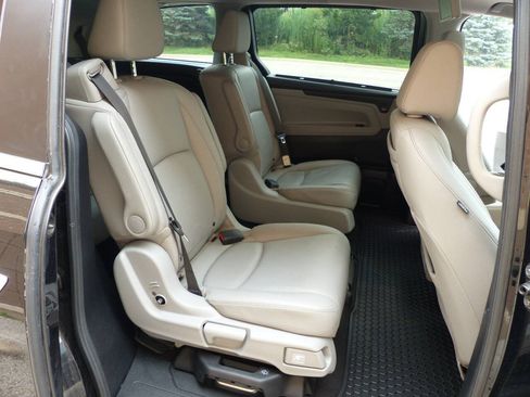 Used 2018 Honda Odyssey EX-L image 50