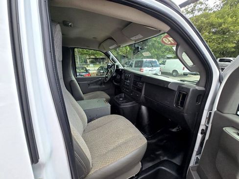 Used 2019 Chevrolet Express 2500 w/ Driver Convenience Package image 16