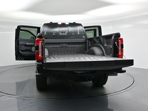 New 2025 Ford F250 Lariat w/ Lariat Ultimate Package image 33