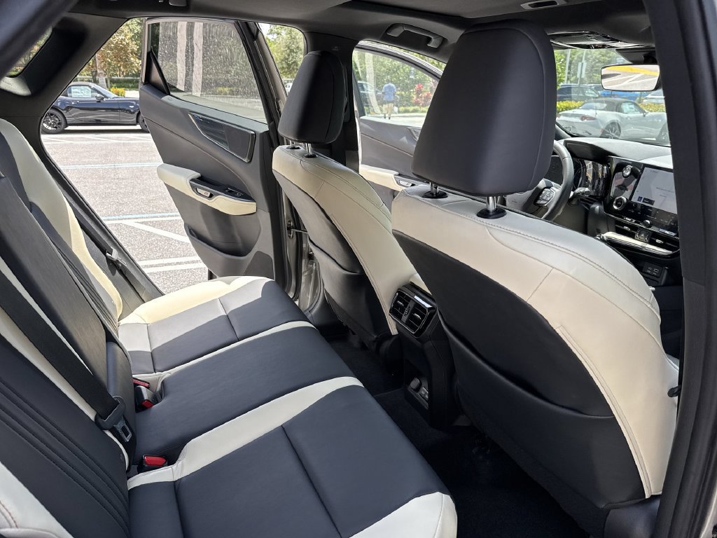 Used 2023 Lexus NX 350 AWD image 33