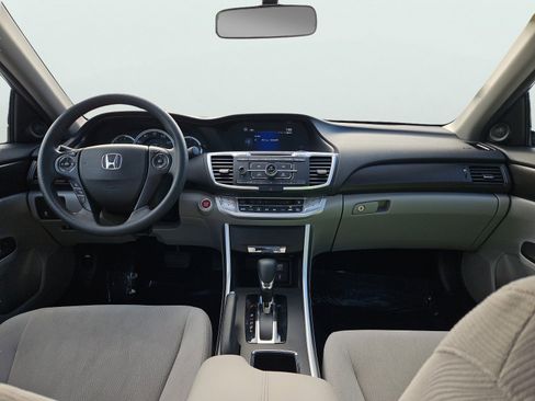 Used 2014 Honda Accord EX image 3