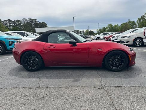 Used 2020 MAZDA MX-5 Miata Sport image 5