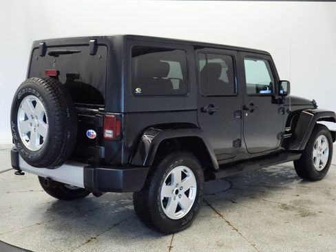 Used 2011 Jeep Wrangler Unlimited Sahara w/ Dual Top Group image 5