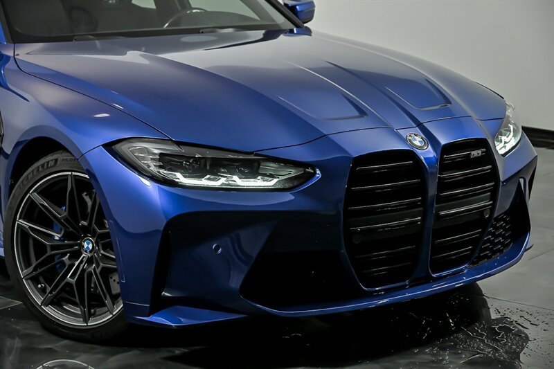 Used 2022 BMW M3 w/ Executive Package RWD image 2