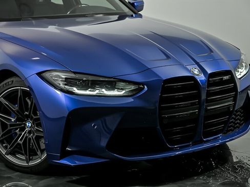 Used 2022 BMW M3 w/ Executive Package RWD image 2