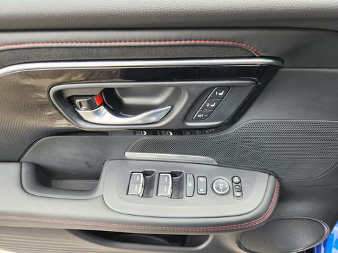 Certified 2025 Acura ADX A-Spec AWD/4WD image 17