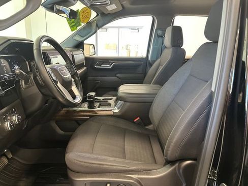 Used 2024 GMC Sierra 1500 Elevation w/ X31 Off-Road Package AWD/4WD image 26