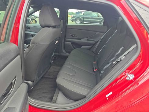 Used 2026 Hyundai Elantra Sport FWD image 9