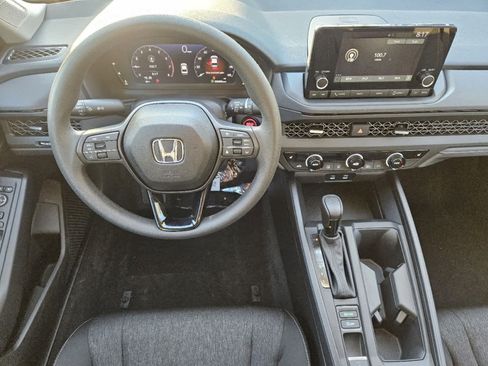 Used 2025 Honda Accord SE image 21