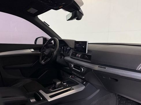 Used 2018 Audi SQ5 Premium Plus w/ Navigation Package image 20